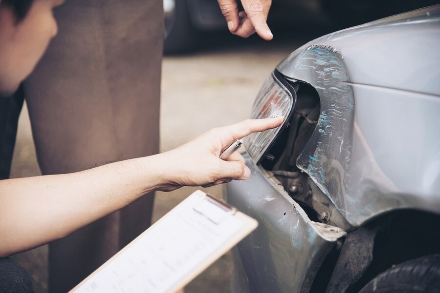 How Does an Accident Affect a Car Lease?