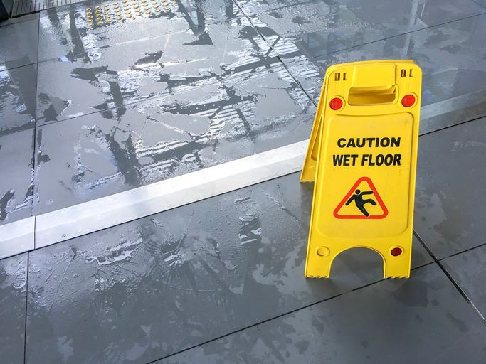 Can I Claim for Slipping on a Wet Floor?