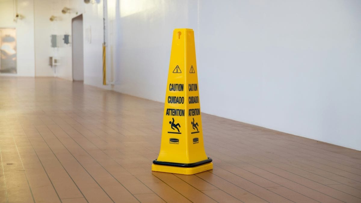 Slip and Fall Broken Leg Settlement Amount: How Much Could You Really Get?